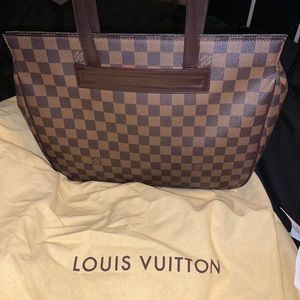 LouisVuitton checkered bag w/ red velvet inside!